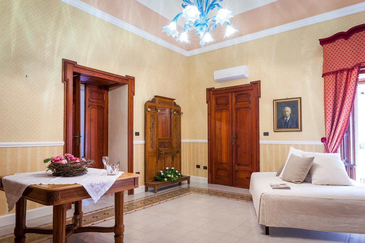 Bed and Breakfast Palazzo Montalbano Scicli Zewnętrze zdjęcie
